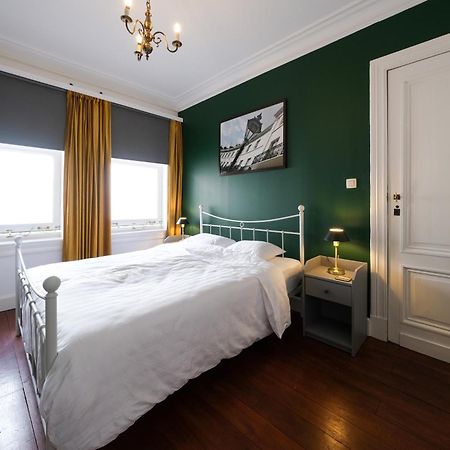 Your Homestay In A Bibliophile Mansion Anvers Exterior foto