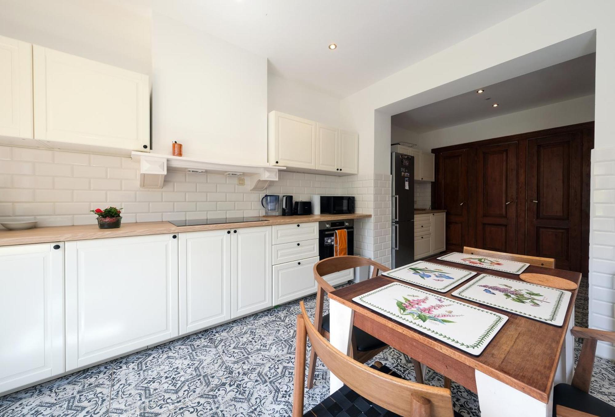 Your Homestay In A Bibliophile Mansion Anvers Exterior foto