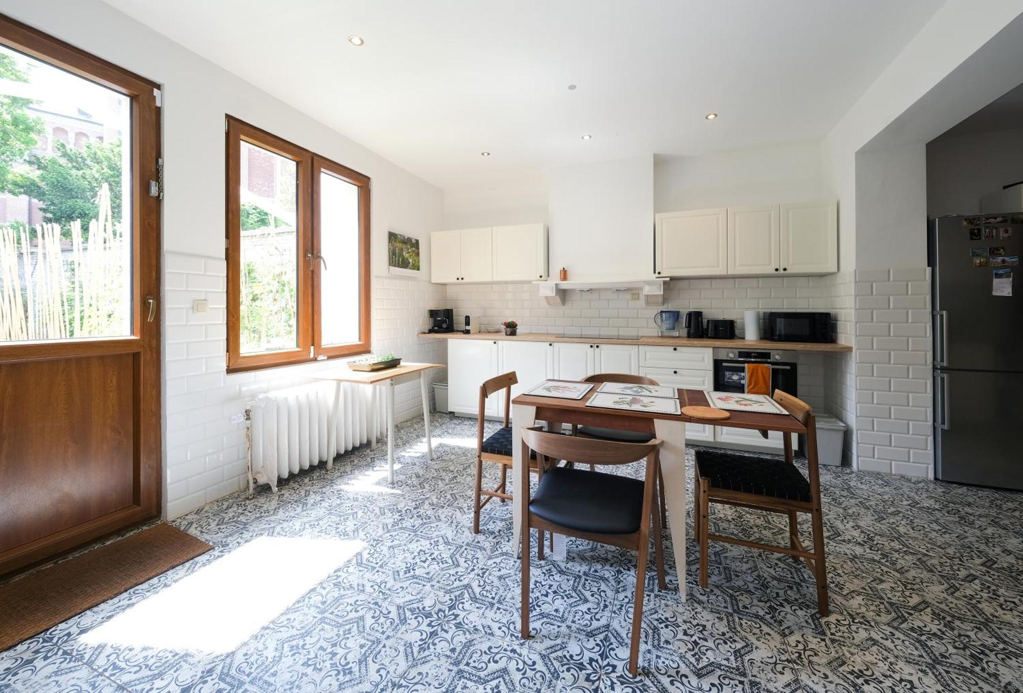 Your Homestay In A Bibliophile Mansion Anvers Exterior foto