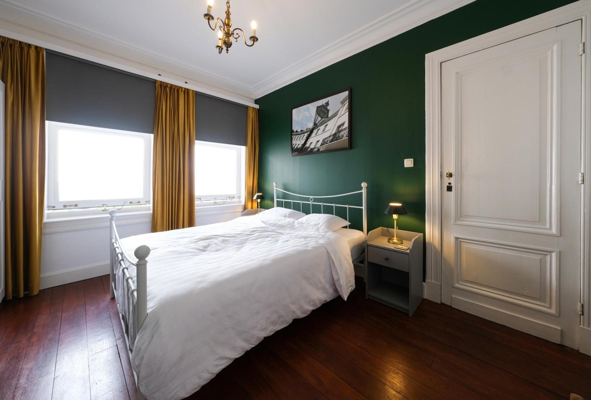 Your Homestay In A Bibliophile Mansion Anvers Exterior foto